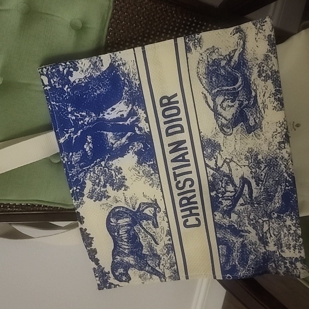 Christian Dior Dioriviera Blue Straw Tote. Brand New!